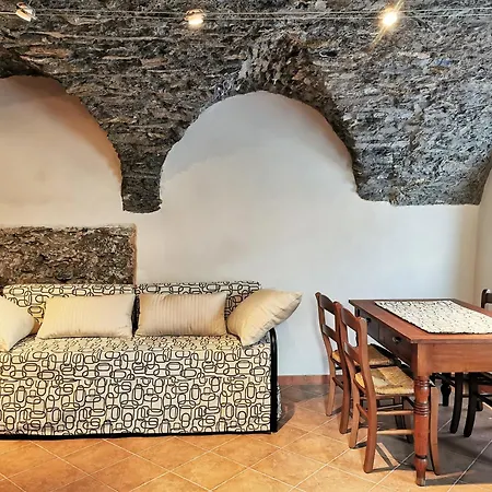 Apartment Hostdomus - Le Petite Garnotte *
